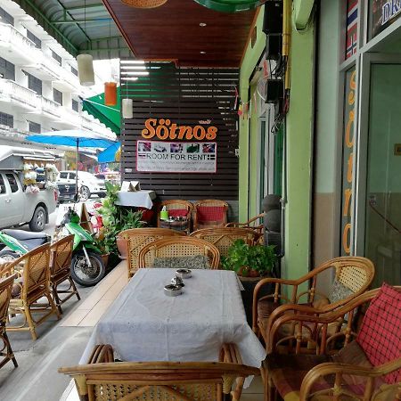 Soetnos Hotel Jomtien Beach Exterior foto