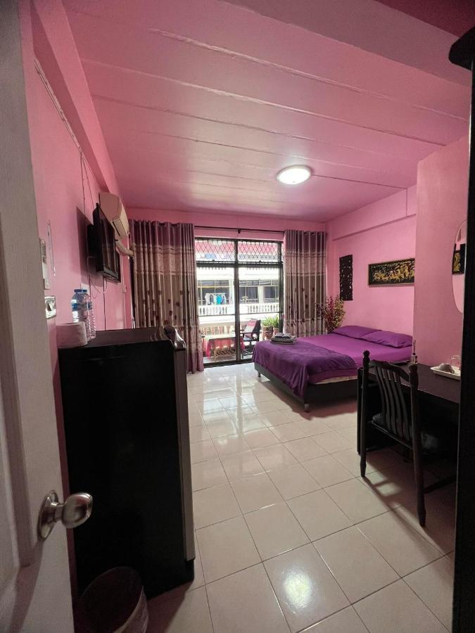 Soetnos Hotel Jomtien Beach Exterior foto
